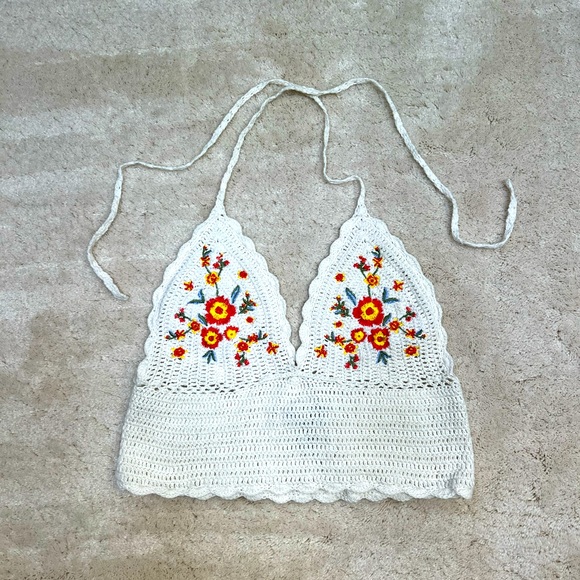 Forever 21 Tops - 3/$20 Bundle! Crochet Crop Top